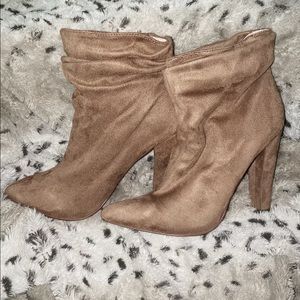 Ankle boots medium heel tan cute